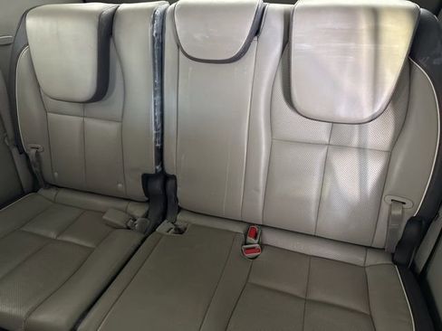 Used 2017 Kia Sedona LX w/ LX Essentials Premium Package FWD image 27