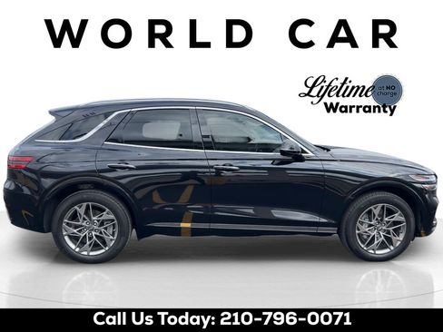 Used 2025 Genesis GV70 2.5T w/ Advanced Package AWD/4WD image 8