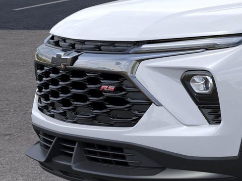 New 2026 Chevrolet TrailBlazer RS w/ Driver Confidence Package FWD image 13