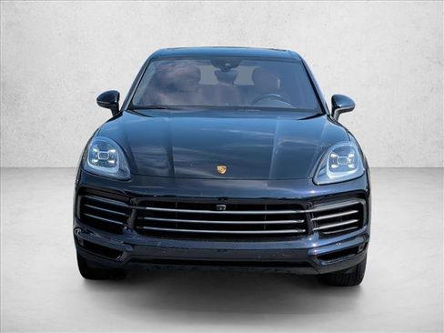 Used 2020 Porsche Cayenne AWD/4WD image 2