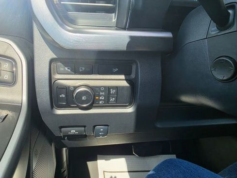Used 2024 Ford F250 Lariat w/ Lariat Ultimate Package image 15