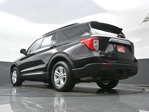 Used 2021 Ford Explorer XLT w/ Class III Trailer Tow Package image 42