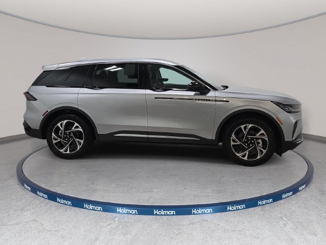 New 2026 Lincoln Nautilus Premier w/ Equipment Group 102A AWD/4WD image 4