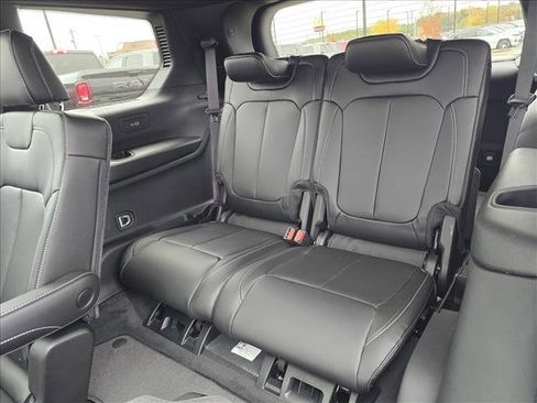 New 2025 Jeep Grand Cherokee L Limited image 7