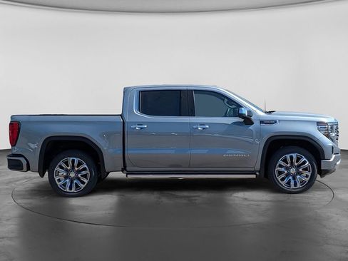 New 2026 GMC Sierra 1500 Denali w/ Denali Reserve Package AWD/4WD image 24