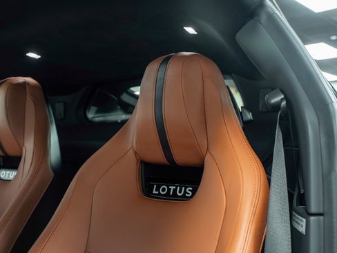 Used 2025 Lotus Emira image 21