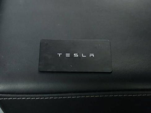 Used 2023 Tesla Model Y Long Range AWD/4WD image 34