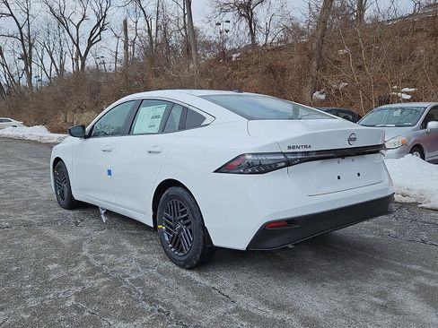 New 2026 Nissan Sentra SV image 4