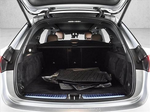 Certified 2025 Mercedes-Benz GLE 450e 4MATIC image 6
