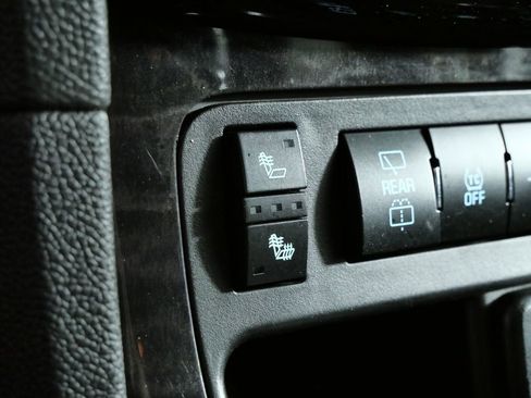 Used 2017 Buick Enclave Leather w/ Trailering Package FWD image 21