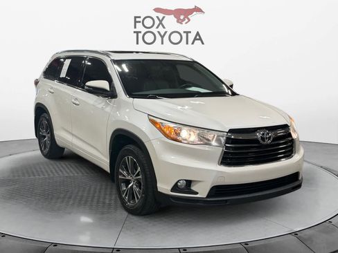 Used 2016 Toyota Highlander XLE image 8