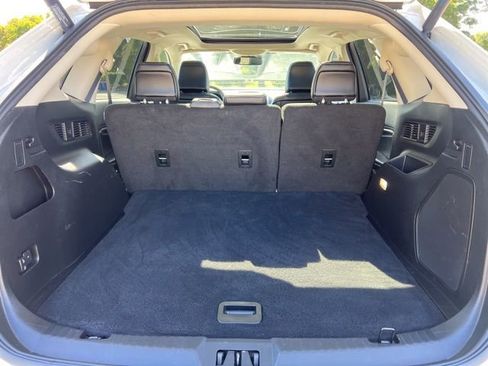 Used 2022 Ford Edge Titanium image 29