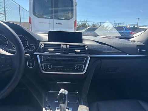 Used 2013 BMW 328i xDrive Sedan image 17
