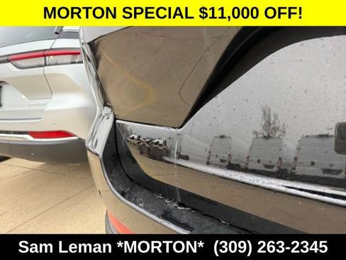 New 2025 Jeep Grand Cherokee Limited w/ Black Appearance Package image 11