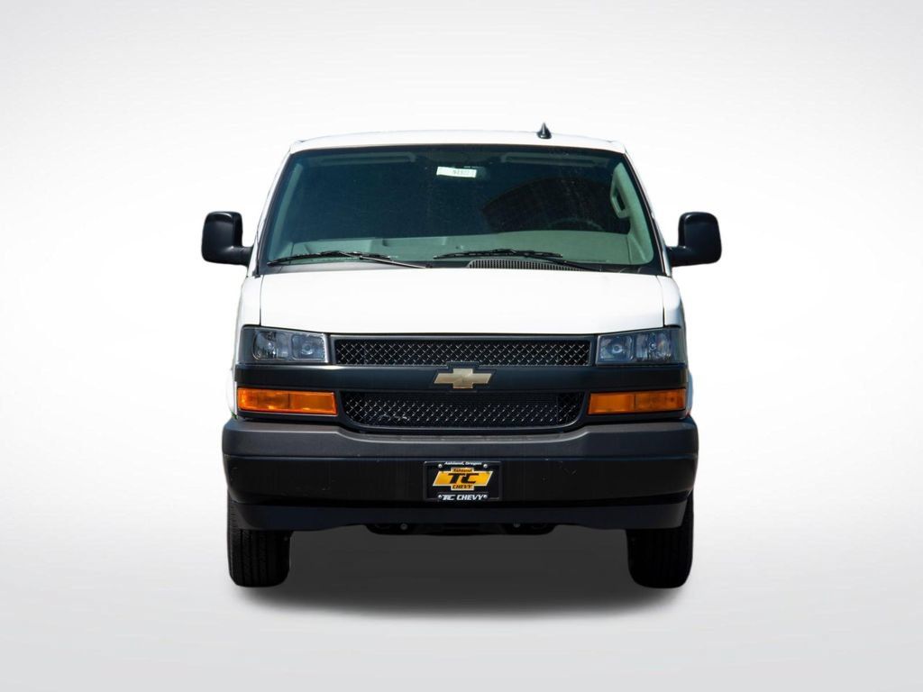 New 2025 Chevrolet Express 3500 w/ Driver Convenience Package RWD image 2
