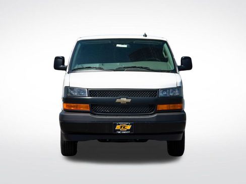 New 2025 Chevrolet Express 3500 RWD image 2