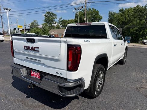 Used 2025 GMC Sierra 1500 SLT AWD/4WD image 8
