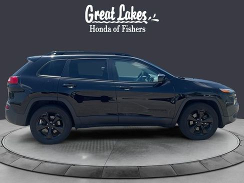 Used 2018 Jeep Cherokee Limited w/ High Altitude Package AWD/4WD image 6