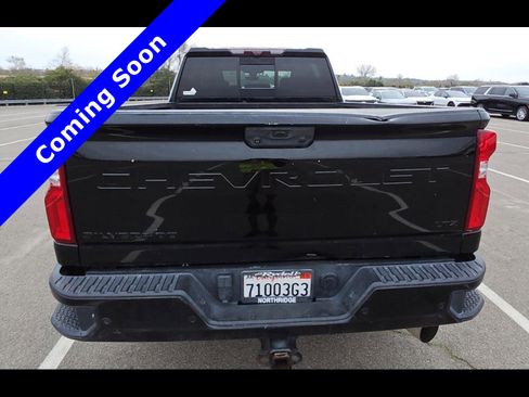 Used 2021 Chevrolet Silverado 2500 LTZ w/ LTZ Plus Package AWD/4WD image 4