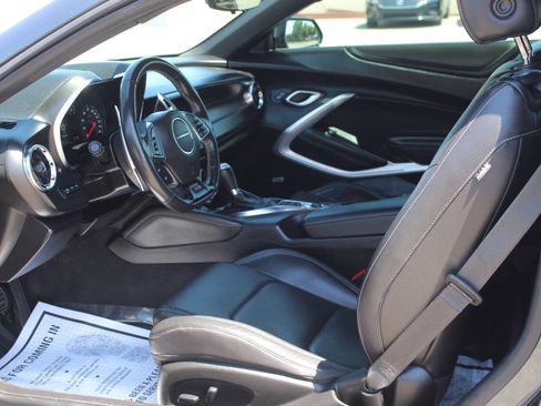 Used 2021 Chevrolet Camaro SS RWD image 13