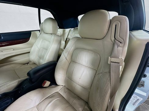 Used 2001 Chrysler Sebring Limited image 18