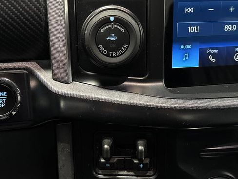 Used 2023 Ford F150 Limited image 28