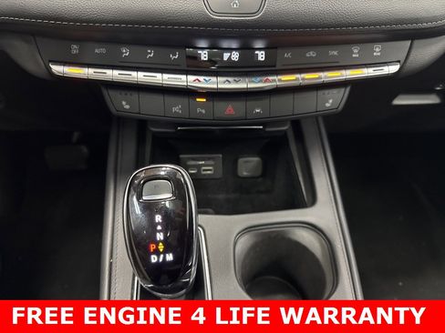 Used 2022 Cadillac XT4 Premium Luxury w/ Enhanced Visibility Package image 18