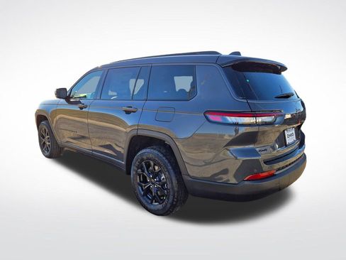 New 2026 Jeep Grand Cherokee L 4WD image 6