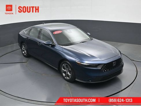 Used 2024 Honda Accord EX image 46