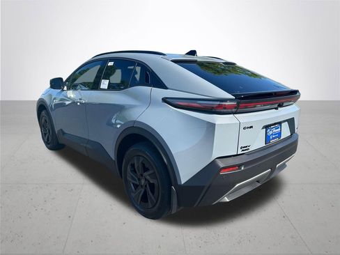 New 2026 Toyota C-HR AWD/4WD image 9