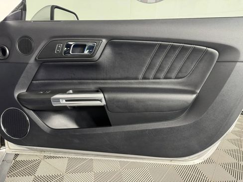 Used 2016 Ford Mustang Premium w/ Equipment Group 201A RWD image 38