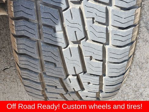 Used 2024 RAM 2500 Big Horn AWD/4WD image 24