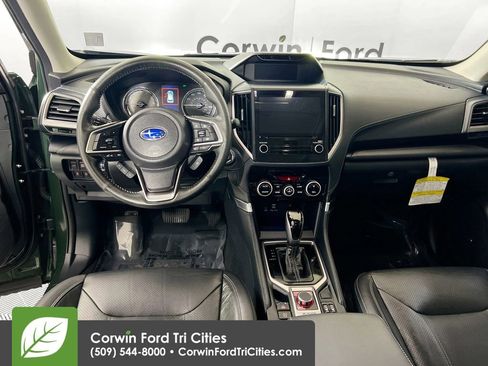 Used 2023 Subaru Forester Touring image 27