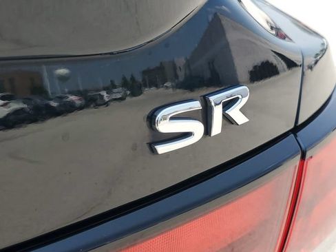 Used 2023 Nissan Sentra SR w/ SR Premium Package FWD image 6