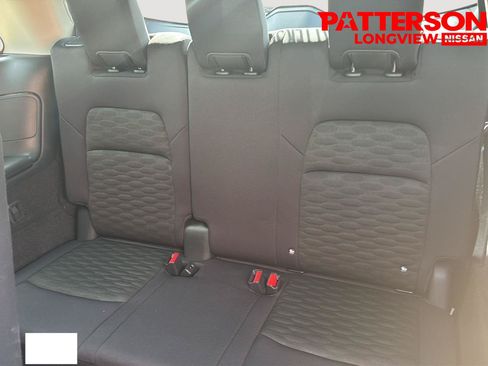 Used 2024 Nissan Pathfinder SV FWD image 20