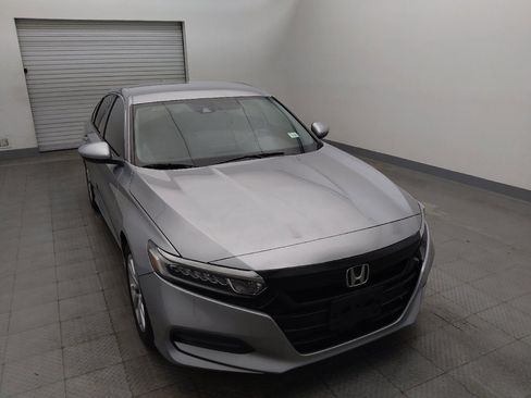 Used 2019 Honda Accord LX image 14