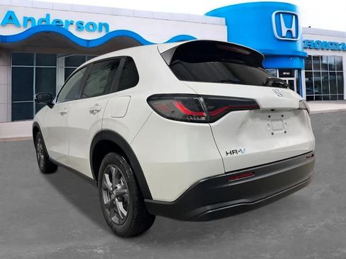 New 2026 Honda HR-V LX image 3