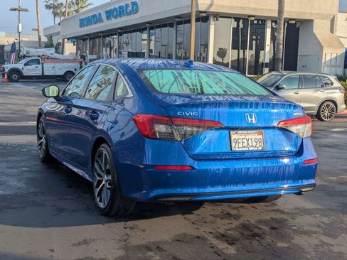 Used 2023 Honda Civic Touring image 16