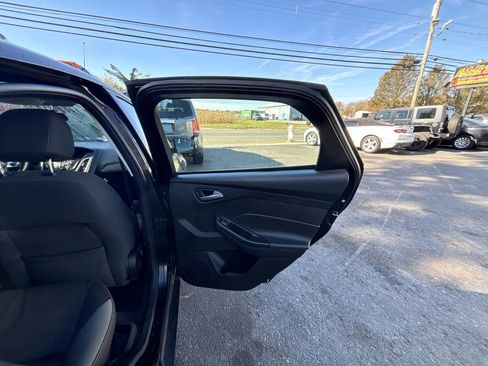 Used 2013 Ford Focus SE image 18