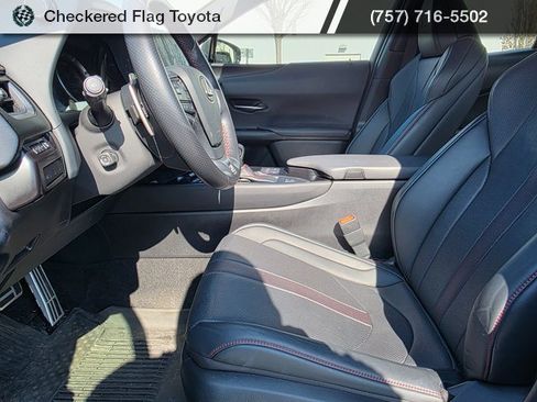 Used 2023 Lexus UX 250h F Sport image 8