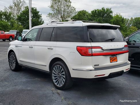 Used 2019 Lincoln Navigator Reserve AWD/4WD image 9