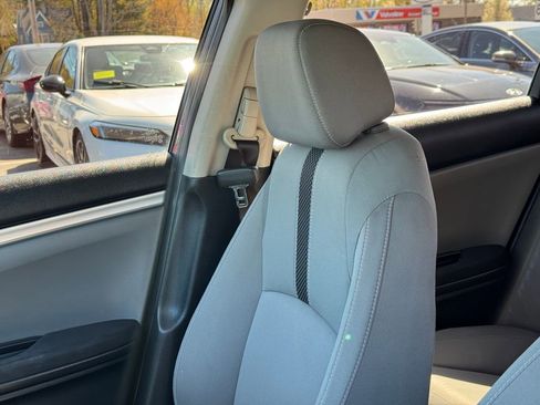Used 2019 Honda Civic LX image 36