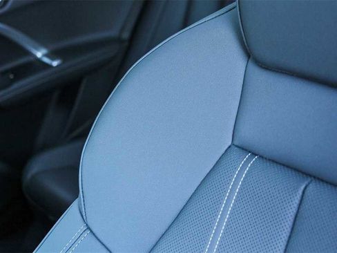 New 2025 Audi Q5 Premium Plus image 25