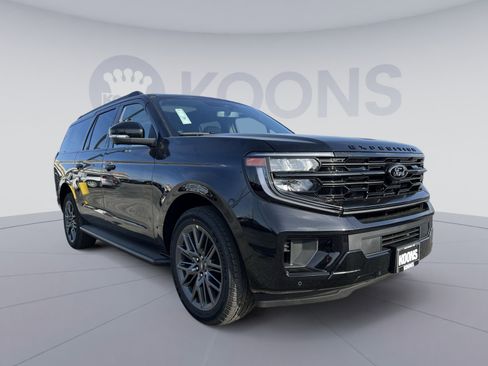 New 2026 Ford Expedition Max Platinum image 10