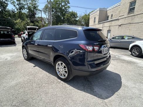 Used 2015 Chevrolet Traverse LT w/ Traveler's Package FWD image 11