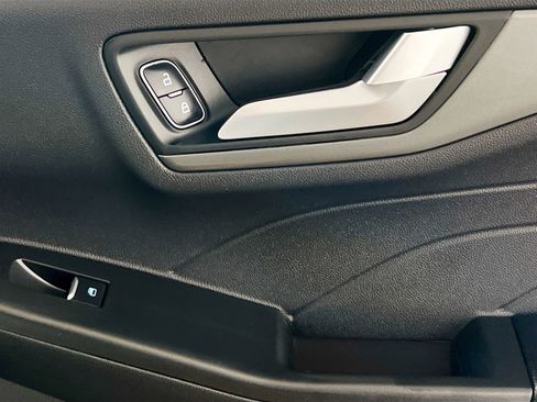 Used 2025 Ford Escape Active w/ Active Premium Tech Pack FWD image 32