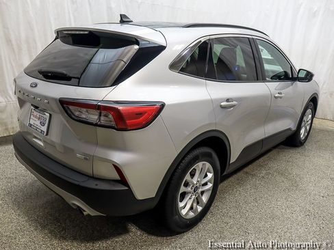 Used 2020 Ford Escape SE AWD/4WD image 8