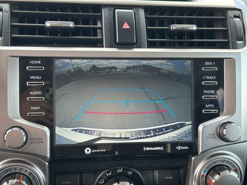 Used 2023 Toyota 4Runner SR5 AWD/4WD image 22