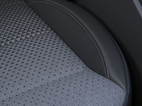 New 2026 Chevrolet Trax LT FWD image 21