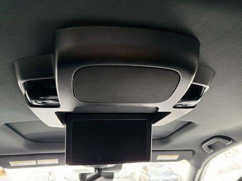 Used 2022 Honda Pilot Black Edition image 24